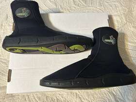 Akbt162 Akona Adventure Gear Black Titanium Zip Up Dive Boots Size 13 Model