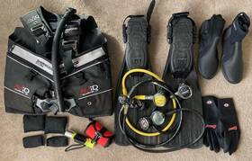 Cqr.3 Cressi Mc9/leonardo Lightly Used Scuba Diving Equipment Set