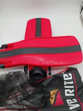 Es710-xl-red Dive Rite Xt Fins With Stainless Steel Spring Straps X-large Red