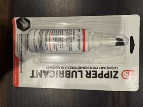 Gear Aid 021563291179 Zipper Lubricant