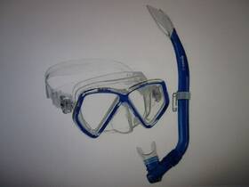 411757sfrblcl Mares Snorkeling Mask And Snorkel Set Pirate Silicone Clear Blue Youth 8-14