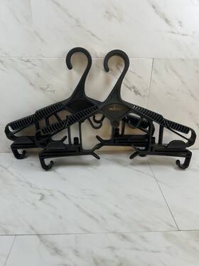 415177 Mares Lot Of 2 Wetsuit Hangers Universal Scuba Diving Gear