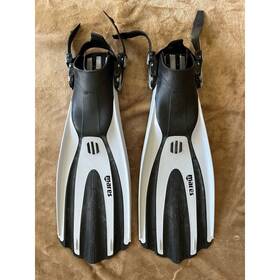 Mares 768225095408 Fins Avanti Superchannel Open Heel Size Small