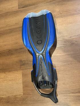14.4501.52 Oceanic Manta Ray Open Heel Fins With Spring Straps Xl Ocean Blue/black