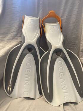 16804 Oceanic Open Heal Scuba Snorkel Swim Dive Fins Euc Mens 5-8.5/ Women 6-9.5