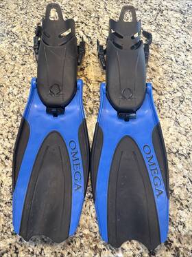 Df-148901x Omega Aquatics Amphibian Flip Fin X-large 11/14 Blue