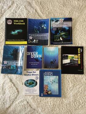 70097 Padi Scuba Diving Books Lot Of 9 Accidents Buoyancy Yoga Nitrox Caves Rebreathers
