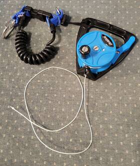 Wr-01 Unidiver Scuba Reel 125 Ft Of Line And Coiled Clip Tether Cord