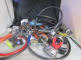 Us Divers Atmos Submarex Aqualung Gsd Comshelf Lot Of Scuba Gear Regulators Second Stage Pressure Gauges Hoses