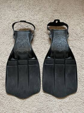 Fn304 Xs Scuba Turtle Fins Xx-large Black Open Heal - Used Once