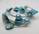 18"MEMORY Wire Wrap Coil Nautical 3 Strand Faux Aqua Beads/pearls Abalone Shells. Fixed Price $14.00.