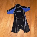 Neosport Youth Wetsuit Size Black Blue Full Body S620CB-2. Fixed Price $30.00.