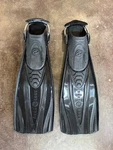 Aqua Lung Express Open Heal Spring Straps, Black Size Regular (10-12) Scuba Fins. Fixed Price $50.00.