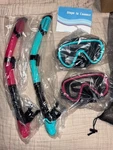 Bairuifu Set 2-PACK Adult Dry Top Snorkeling Gear Mask Blue & Rose New. Fixed Price $27.99.