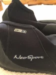Unisex Neosport Sz 7(FITS Like A Womens 8) 3MM Low Top Dive/snorkel Booties New. Fixed Price $45.00.