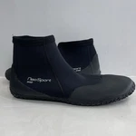 Neosport 3MM Low Boots Unisex Size 10. Fixed Price $29.99.
