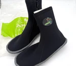 Akona 3.5MM Neoprene Standard Scuba Diving Boots 8 Women's 9 AKBT332. Fixed Price $35.00.