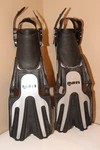Mares Volo Scuba Diving Fins Size-xl Din 7876 Made Italy. Fixed Price $36.80.