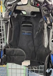 Scubapro Ladyhawk Bcd W/ AIR2 Buoyancy Compensator Small. Fixed Price $200.00.