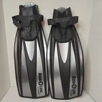 Aqua Lung Dive Fins 27" Size: Giant. Technisub Caravelle Italy. Slightly Used.. Fixed Price $25.00.