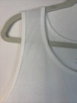 O Neill Standar Fit Sleeveless Shirt Men Wuite Size X-large. Fixed Price $15.00.