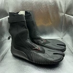 Size 12 - O'neill Heat Black Mens Comfort Classic 3MM Split Toe Pull On Boots. Fixed Price $35.99.