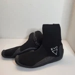 Evo Dive Boots Size 6 Scuba 5MM New. Fixed Price $22.89.