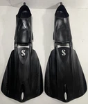 Scubapro - Seawing Nova Fins Medium Black Diving Snorkeling. Fixed Price $119.99.