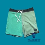 Quiksilver Men Green Orginal Scallop 18" Boardshorts Swim Size 32 34. Fixed Price $49.50.