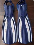 Oceanic Viper 2 Open Heel Scuba Dive Fins - White/blue Small. Fixed Price $39.99.