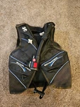 Scubapro Classic Bcd Diving Vest Dive Jacket With Air Regulator Size Medium. Fixed Price $116.99.
