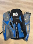 Aqualung Diving-snorkeling Adjustable Fins Size 7-11 Mens-womens With Bag. Fixed Price $35.00.