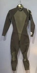 Seaquest 3MM Scuba Size 5/6 Small Thermal Protection Knee Pad. Fixed Price $69.95.