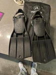 Used Apeks RK3 Black Medium Non-hd Fins. Fixed Price $100.00.