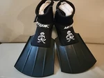 Women Wetgear Ripflip Walkable Fin Shoe Black - Size 10 New. Fixed Price $19.99.