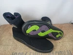 Akona Titanium Black Scuba Boots Size 8 AKBT162 5MM Neoprene Zipper Dive Gear. Fixed Price $39.90.