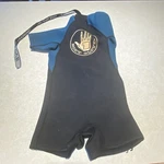 Body Glove: "short-arm Steamer" Neoprene Children's Wetsuit. Fixed Price $5.99.