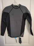 O'neill Hyperfreak Mens Longsleeve Wetsuit Top Crew Neck Technobutter Sz Med. Fixed Price $109.99.