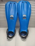 Aqualung Storm Max Fins Size Small Blue. Fixed Price $80.00.