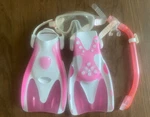 Tusa Sport Adult Wailea Mask, Dry Snorkel & Fins Travel Set, Size Medium - Pink. Fixed Price $22.50.