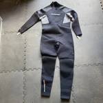 5MM Men's Henderson Thermoprene Pro Wetsuit Jumpsuit - Back Zip Large. Fixed Price $200.00.