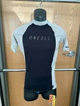 New O'neill "skins Graphic S/s Crew" Men's Medium Summer Black/lunar $30. Fixed Price $10.00.