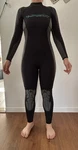 Akona 3MM Women's Wetsuit Size S/m. Fixed Price $80.00.