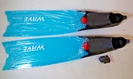 Wave Full Pocket Long Blade Fins For Freediving And Spearfishing 10-11. Fixed Price $104.95.