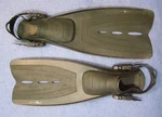 Aeris Velocity Scuba Diving Fins Black Size L-xl Powerenhancing Vents Heel Strap. Fixed Price $23.99.
