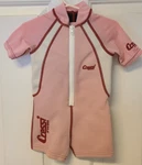 Cressi Swim Kids Pink Short Sleeves 1.5MM Neoprene Wetsuit Girls Small Beach. Fixed Price $9.90.