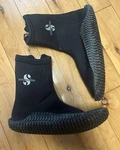 Scubapro Zipper Diving Boots 2XS Neoprene Booties XXS/5. Fixed Price $35.00.