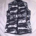 Mens Layatone Neoprene Wetsuit Vest Camo New!!. Fixed Price $28.95.