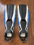 Aqualung Phazer Blue White Scuba Snorkel Fins - Size Small Mint Condition. Fixed Price $80.00.