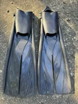 Used Atomic Aquatics Split Fins, Black, Xl. Fixed Price $120.00.